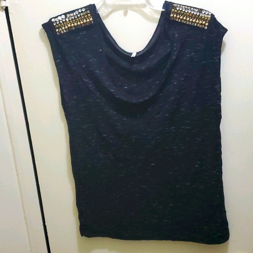 🔴2 for $10🔴 AUDREY - BLACK TOP WITH GEM DETAILS